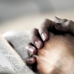 praying_hands_bible