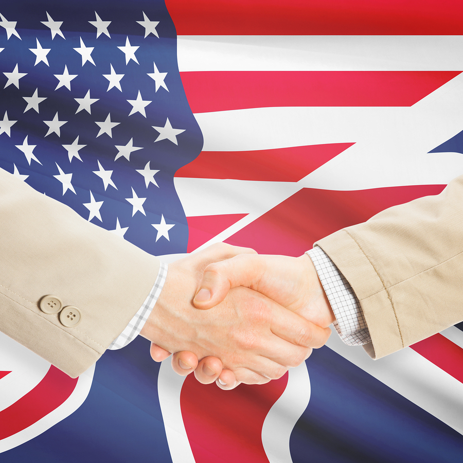 Доверие сша. Руки Соединенные на флаге. Рукопожатие с примером Великобритании. Britain and America Shaking hands.